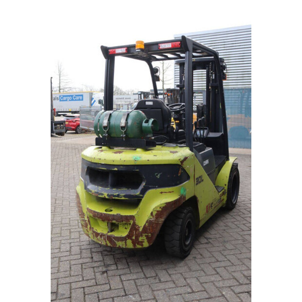 2019 Clark S30L-45336954