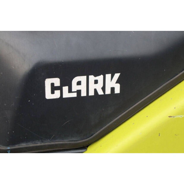 2019 Clark S30L-45336965
