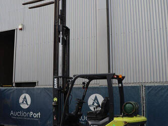 2019-clark-s30l-45336988