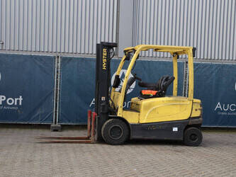 صورة ل 2017 هايستر J3.0XN