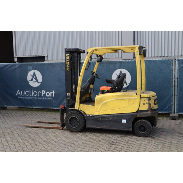 2017 Hyster J3.0XN-45337032