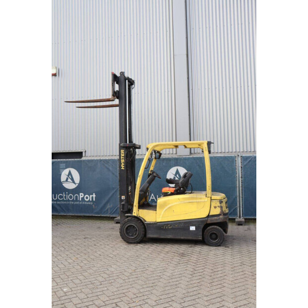 2017 Hyster J3.0XN-45337063