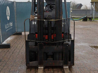 2005-linde-e30-03-600-1413851-45337072