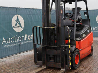 2005-linde-e30-03-600-1413851-45337073