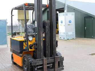 1993-yale-efg-v-30-600-dz-45337300