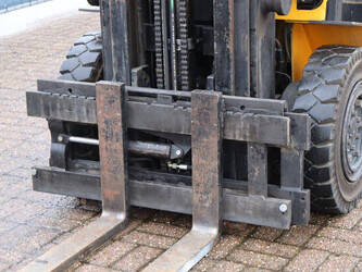 1993-yale-efg-v-30-600-dz-45337304