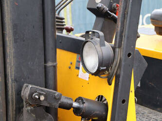 1993-yale-efg-v-30-600-dz-45337305