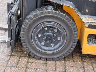 1993-yale-efg-v-30-600-dz-45337306