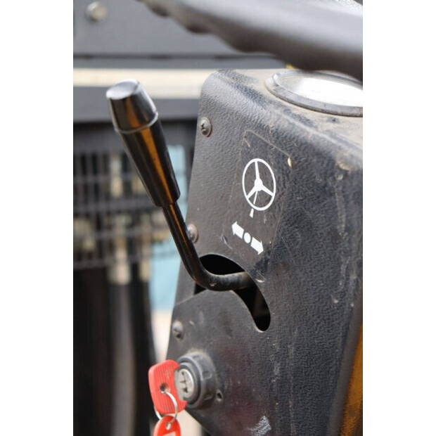 1993 Yale EFG-V 30-600 DZ-45337318