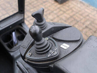 linde-e30-1413860-45337430