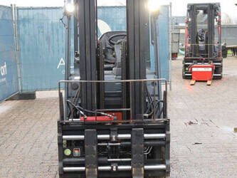 2021-toyota-8fbe18t-1413861-45337446