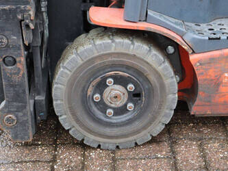 2021-toyota-8fbe18t-1413861-45337452