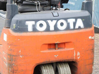 2021-toyota-8fbe18t-1413862-45337492