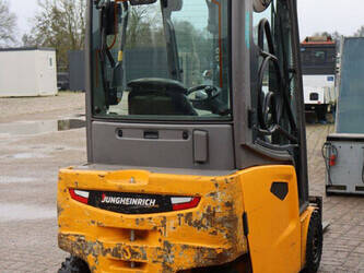 2021-jungheinrich-efg-316-45337593