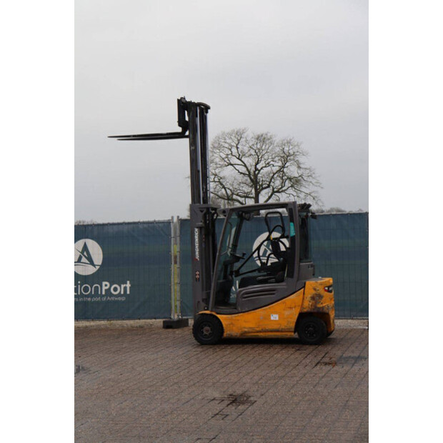 2021 Jungheinrich EFG 316-45337620