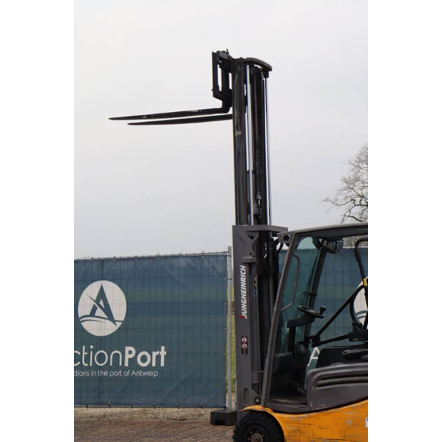 2021 Jungheinrich EFG 316-45337621