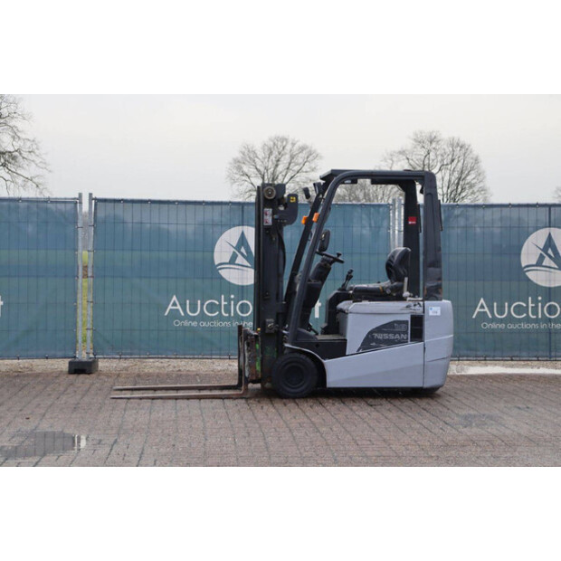 NISSAN 1N1L18Q-45337654