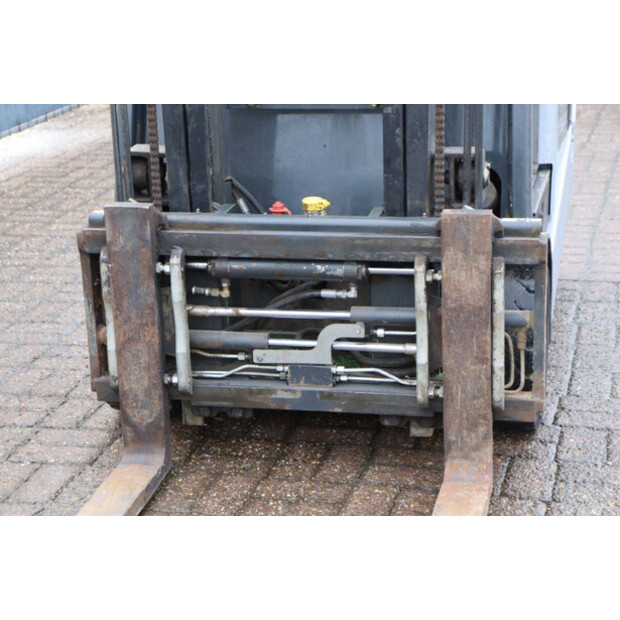 NISSAN 1N1L18Q-45337664