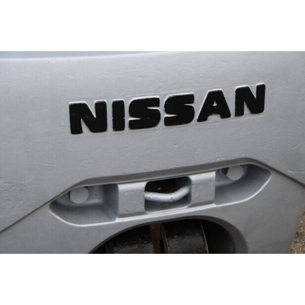 NISSAN 1N1L18Q-45337669