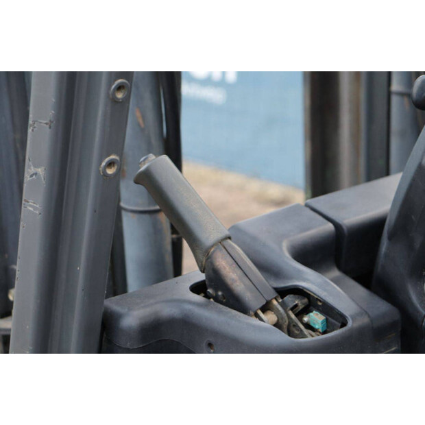 NISSAN 1N1L18Q-45337676