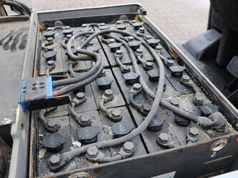 nissan-1n1l18q-1413867-45337684