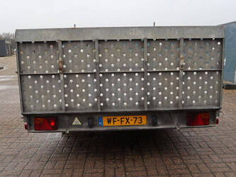 2002-humbaur-others-1413869-45337714