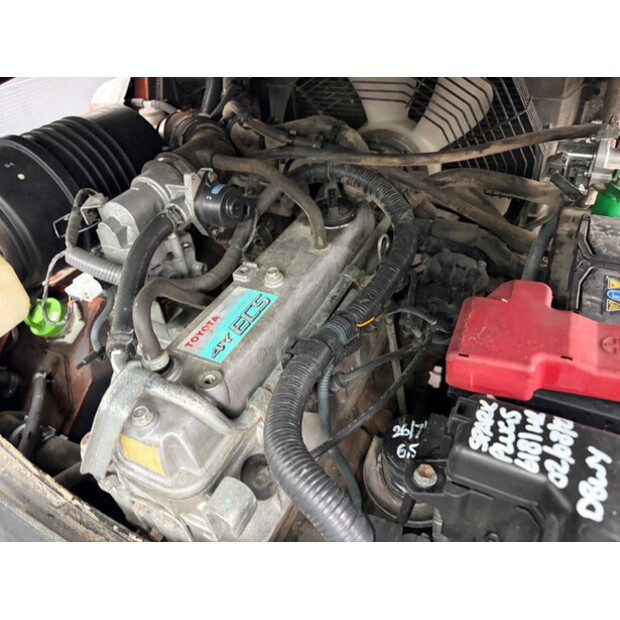 2013 Toyota 02-8FGF25-45337783