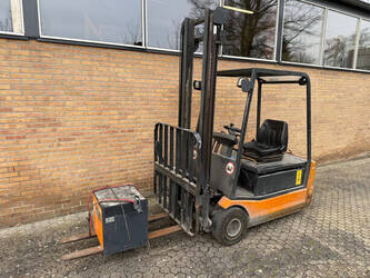 Image for FORKLIFTS 2002 Still R20-16