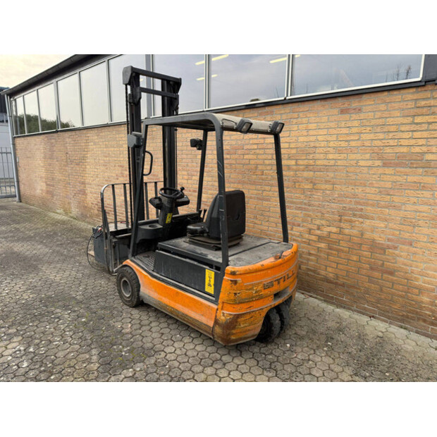 2002 Still R20-16-45337806