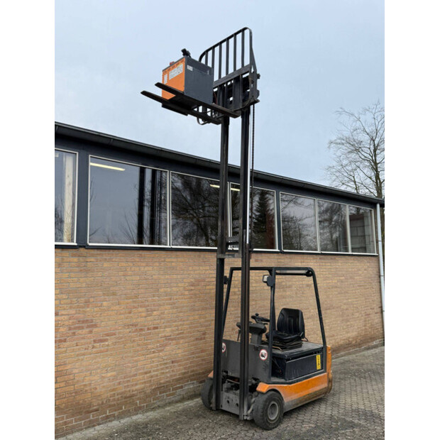 2002 Still R20-16-45337807