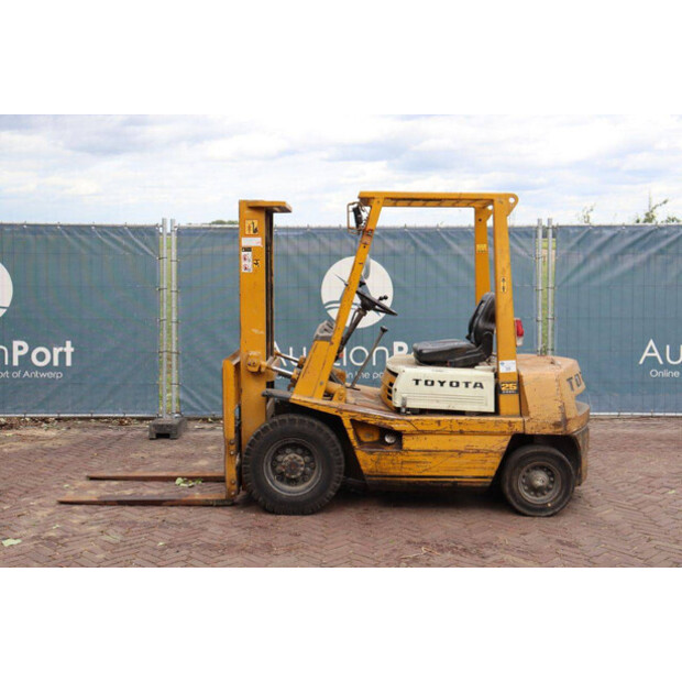 Toyota 3FD25-45337827