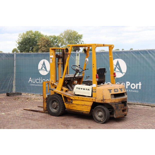 Toyota 3FD25-45337828