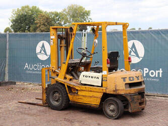 toyota-3fd25-1413875-45337828