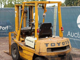 toyota-3fd25-1413875-45337829