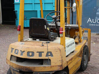 toyota-3fd25-1413875-45337831