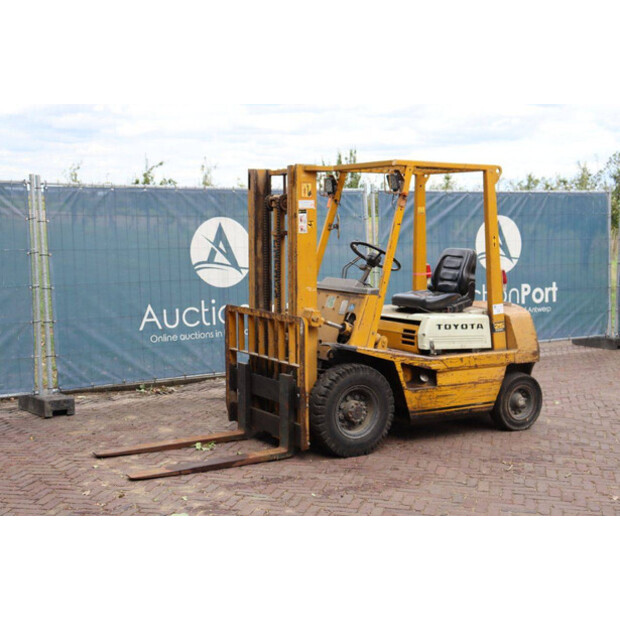 Toyota 3FD25-45337834