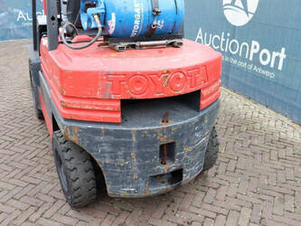 toyota-42-5fg30-1413876-45337878