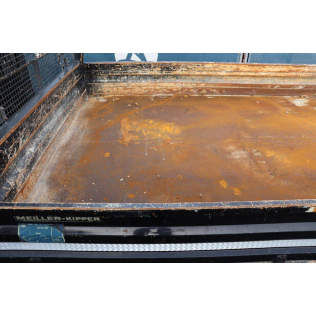 2019 MITSUBISHI Fuso-45337943