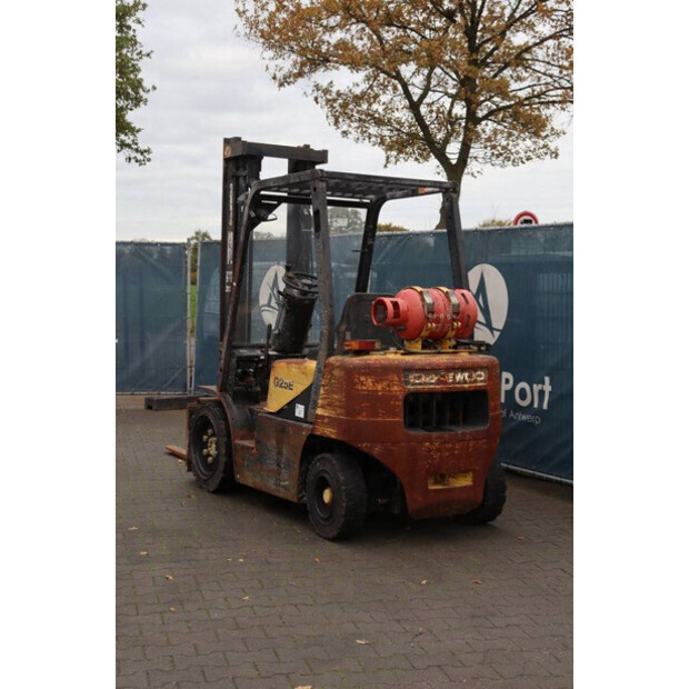 2002 Daewoo G25E-5-45338022