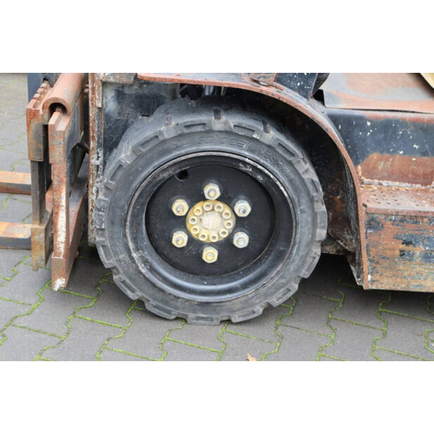 2002 Daewoo G25E-5-45338032