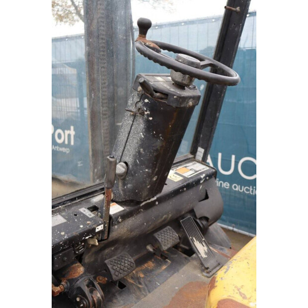 2002 Daewoo G25E-5-45338043