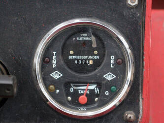 1976-o-k-v20d-45338132