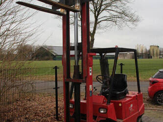 1976-o-k-v20d-45338133