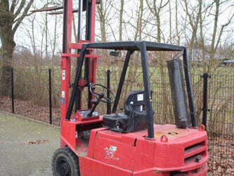 1976-o-k-v20d-45338136