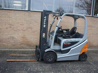 Image for FORKLIFTS 2015 Still RX60-25
