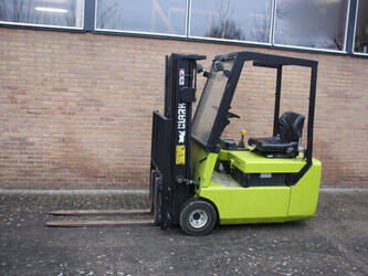 صورة ل مناولة العتاد 1998 كلارك CTM 16S للبيع في هولندا