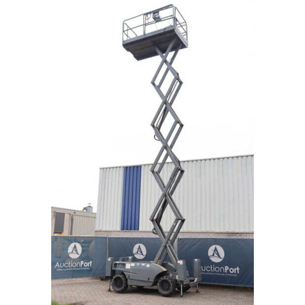 2017 Haulotte COMPACT 12DX-45338565