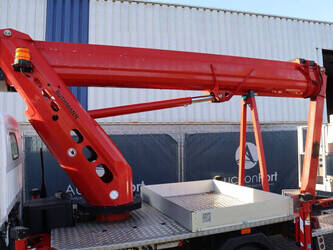 nissan-cabstar-35-12-1413899-45338587