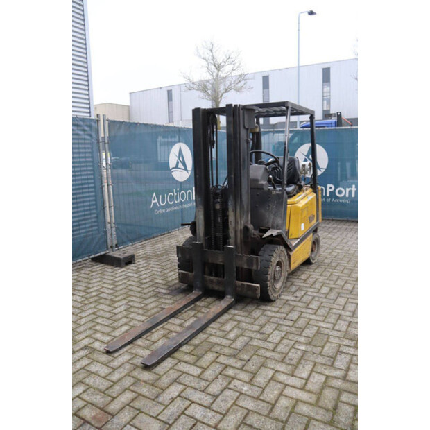 1994 يال GLP15-45338657