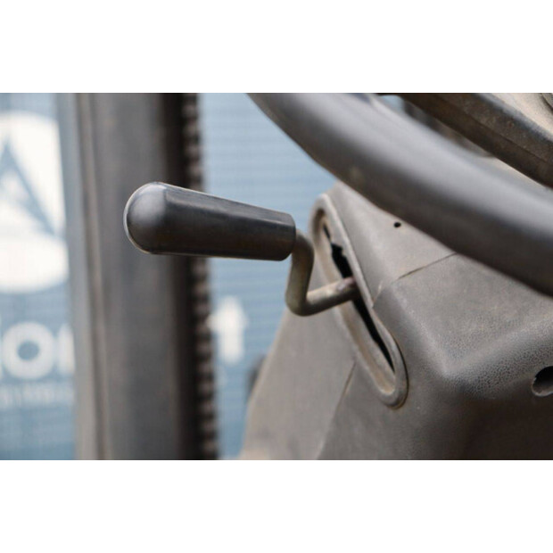 1994 يال GLP15-45338674